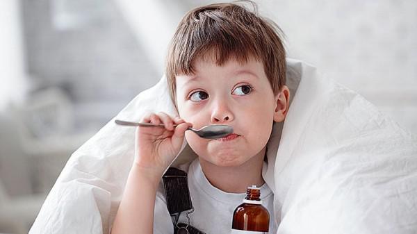 сухой кашель у ребенка долго не проходит