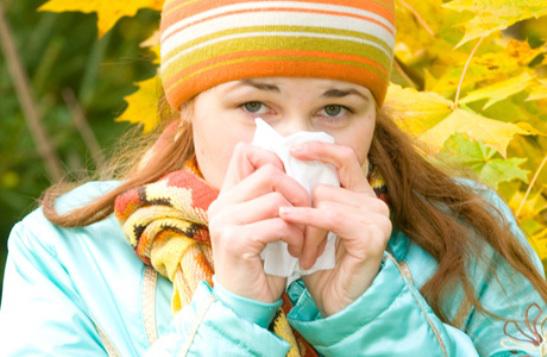 как отличить аллергический насморк от простудного у взрослых