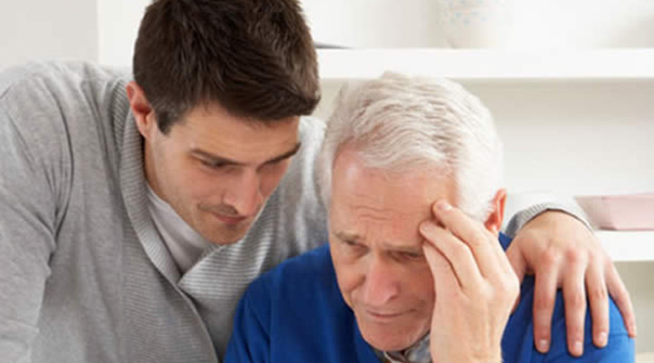Болезнь Альцгеймера: причины, симптомы, лечение
