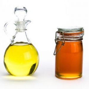 home-remedy-honey-olive-oil